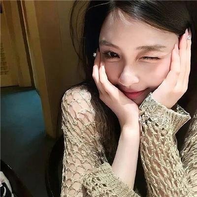 舒莎摇摇 海报